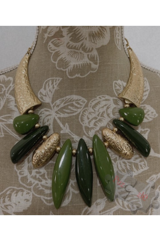 Md.Collar green